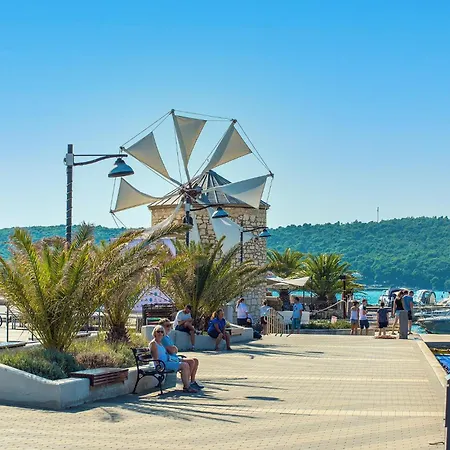 Cozy In Lejlighed Medulin