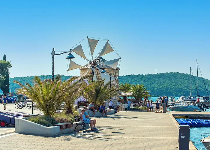 Cozy In Apartment Medulin